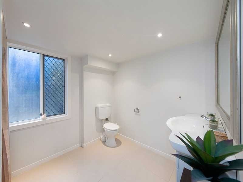 62 Dunedoo Street, Stafford QLD 4053