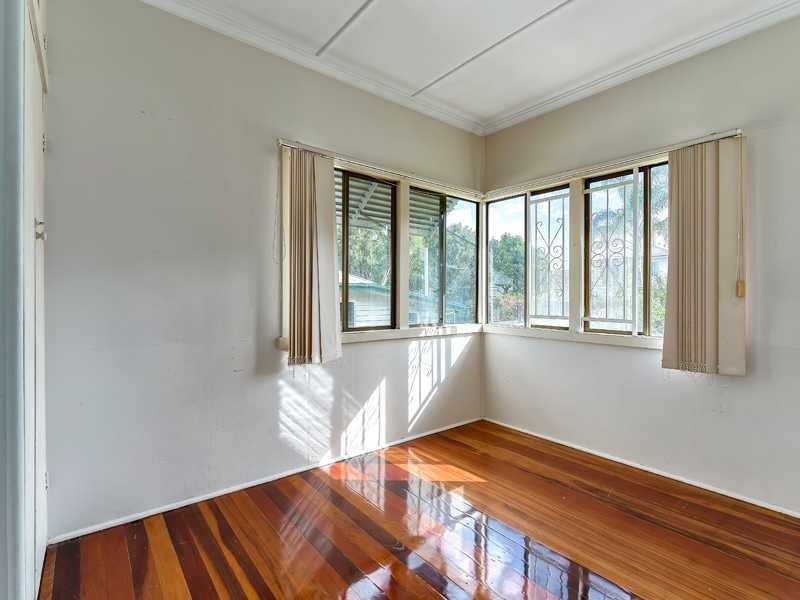 345 Rode Road, Wavell Heights QLD 4012