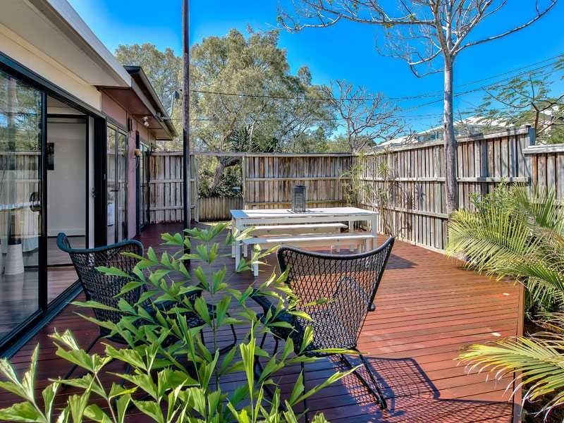 2 Thirteenth Avenue, Kedron QLD 4031