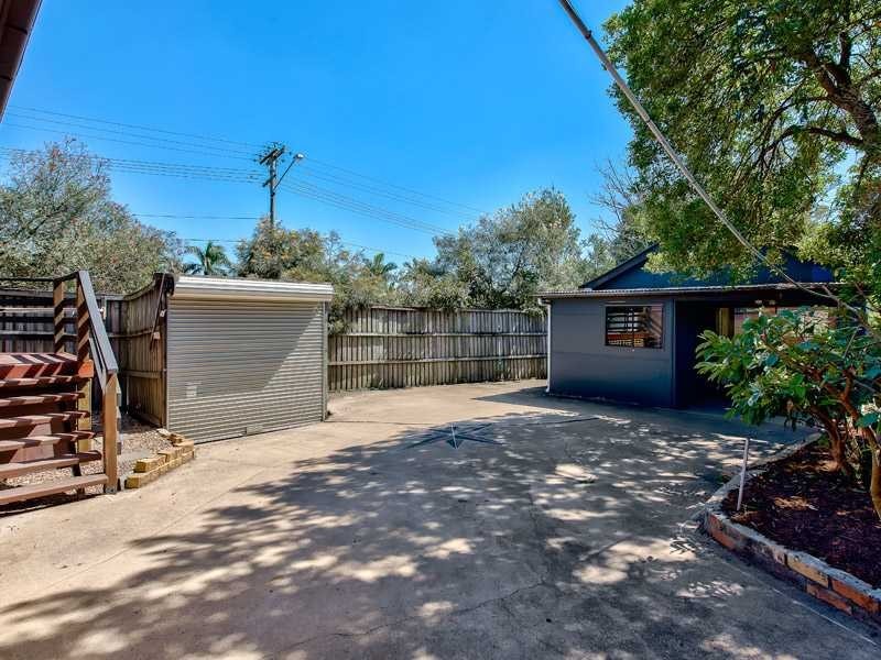2 Thirteenth Avenue, Kedron QLD 4031