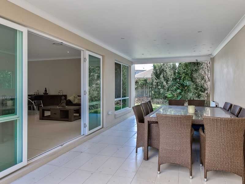 21 Petrie Crescent, Aspley QLD 4034