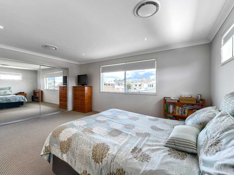 21 Petrie Crescent, Aspley QLD 4034