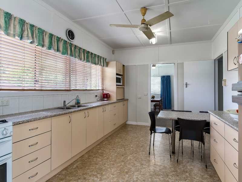 26 Kidgell Street, Stafford QLD 4053