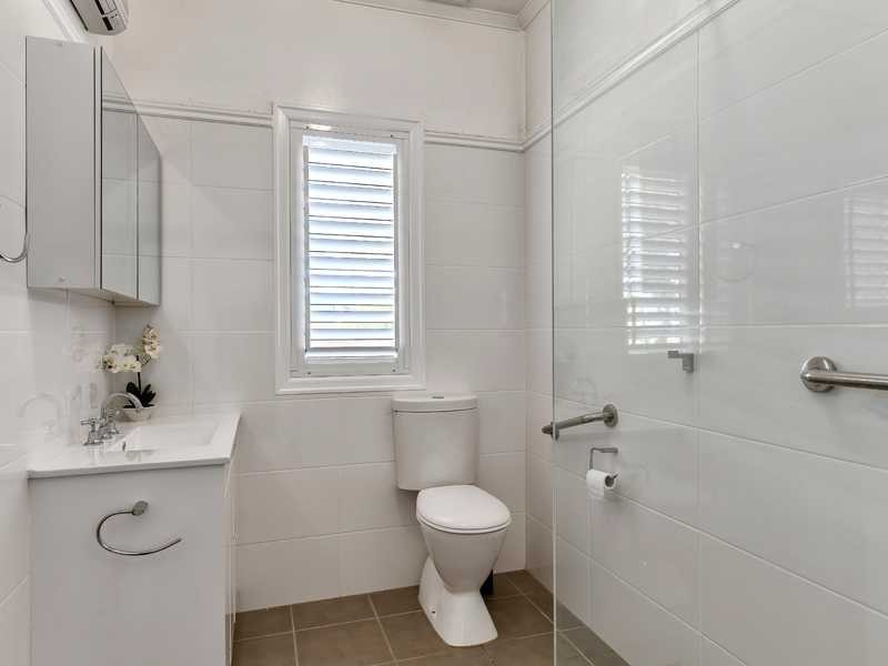 26 Kidgell Street, Stafford QLD 4053