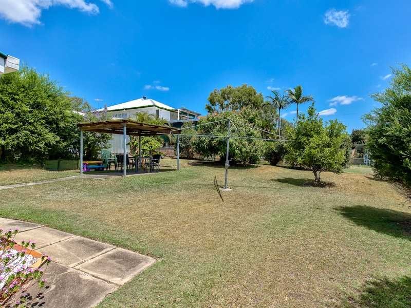 26 Kidgell Street, Stafford QLD 4053