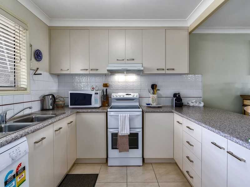 2/41 School Road, Stafford QLD 4053