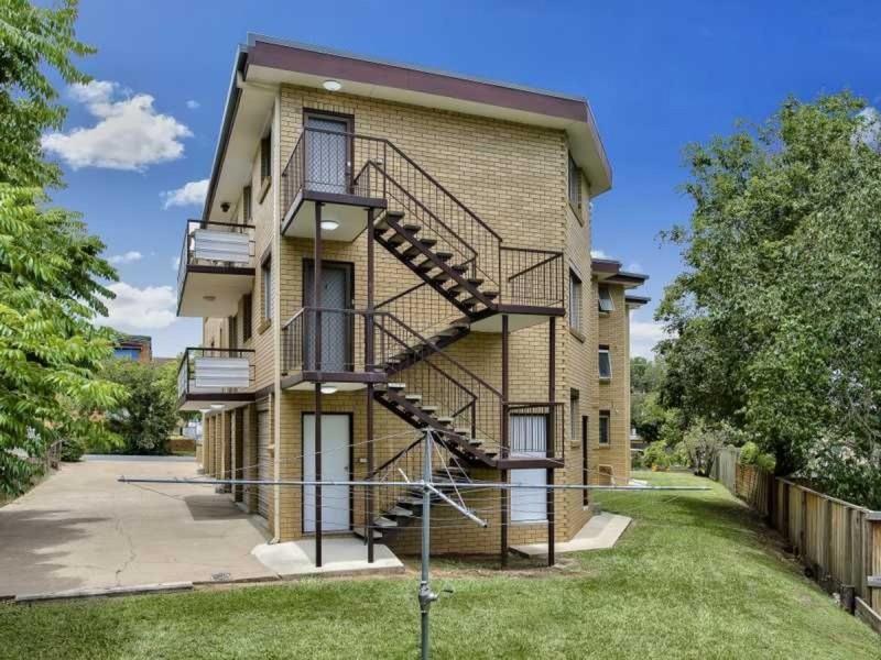 4/18 Sadlier Street, Kedron QLD 4031