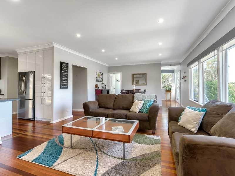 1 Wilgarning Street, Stafford Heights QLD 4053