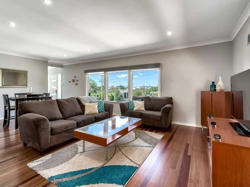 1 Wilgarning Street, Stafford Heights QLD 4053