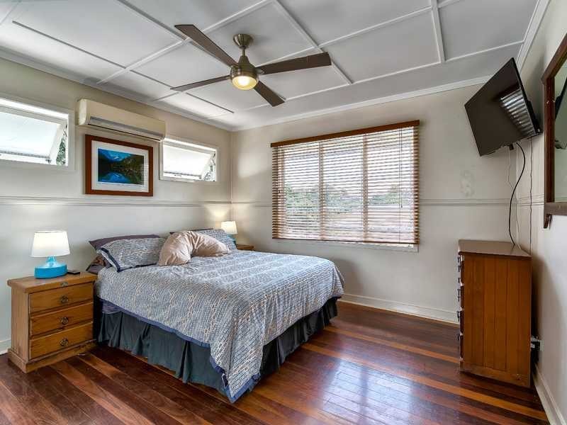 198 Appleby Road, Stafford Heights QLD 4053