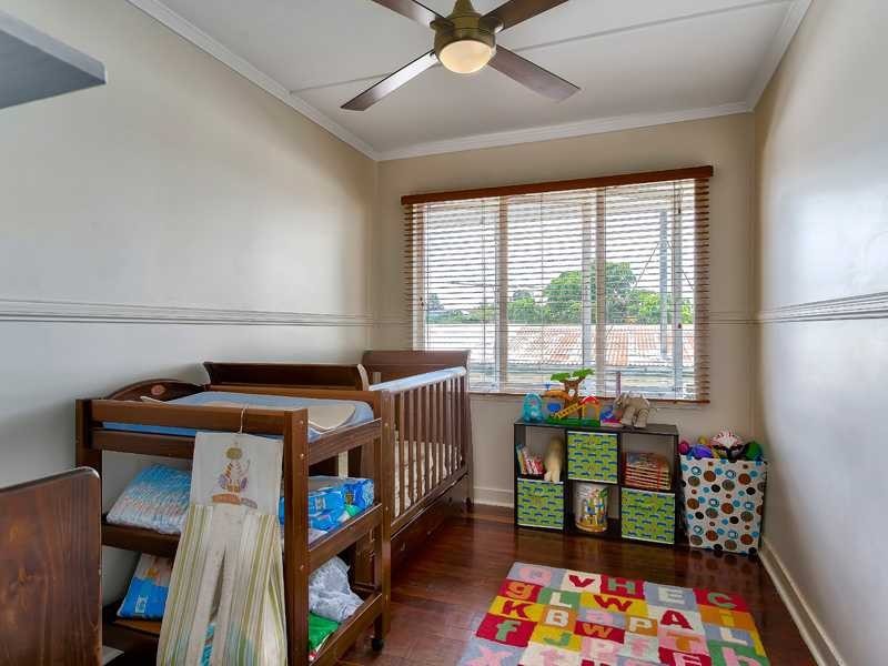 198 Appleby Road, Stafford Heights QLD 4053