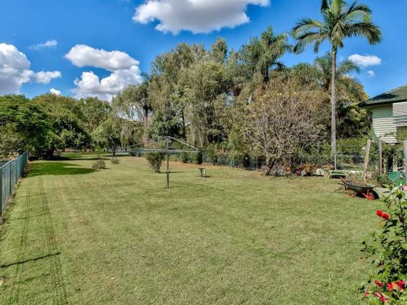 15 Kanangra Street, Stafford QLD 4053