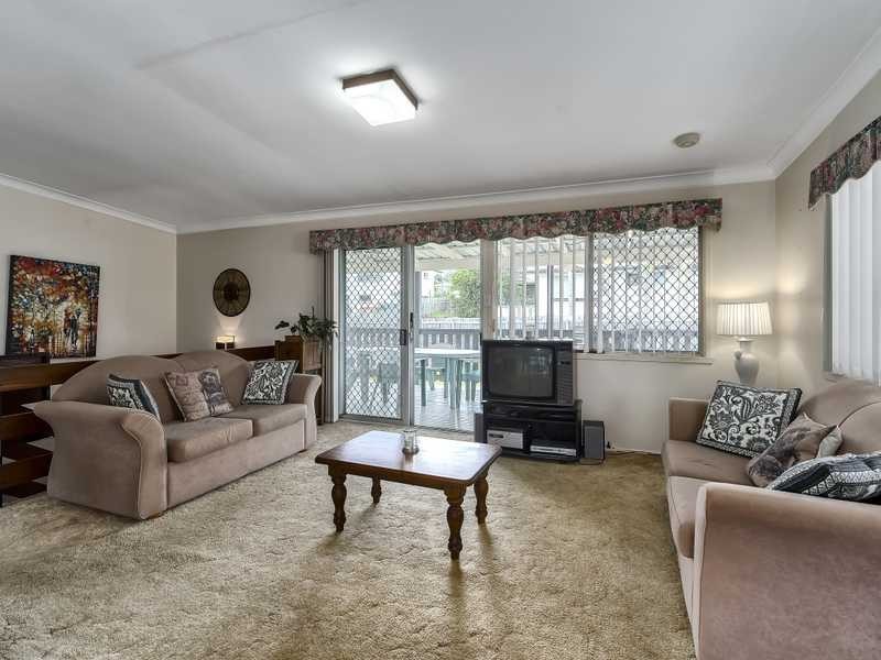 31 Redgrave Street, Stafford Heights QLD 4053