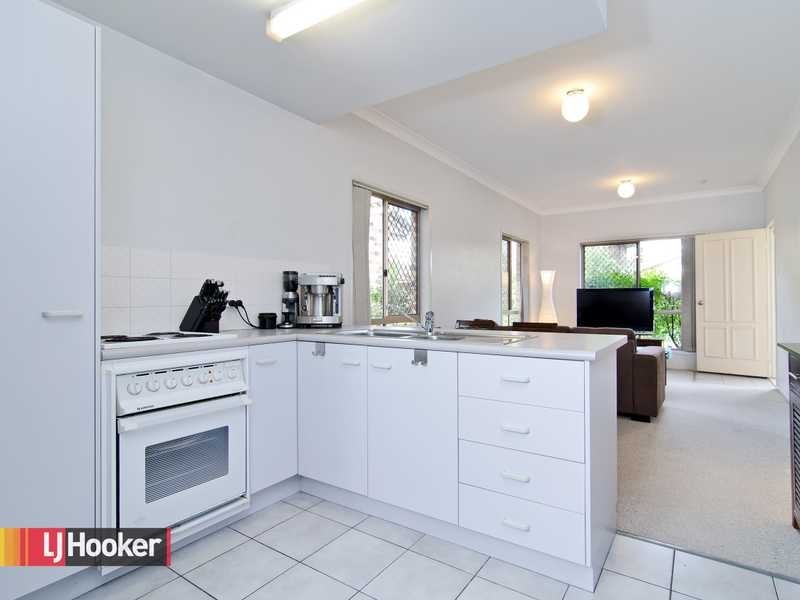 4/12 Brockman Street, Kedron QLD 4031