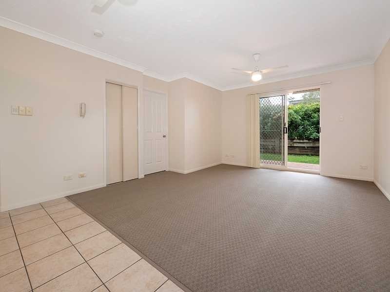 2/16 Wallace Street, Chermside QLD 4032