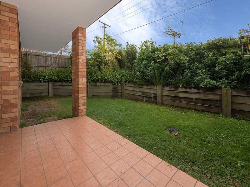 2/16 Wallace Street, Chermside QLD 4032