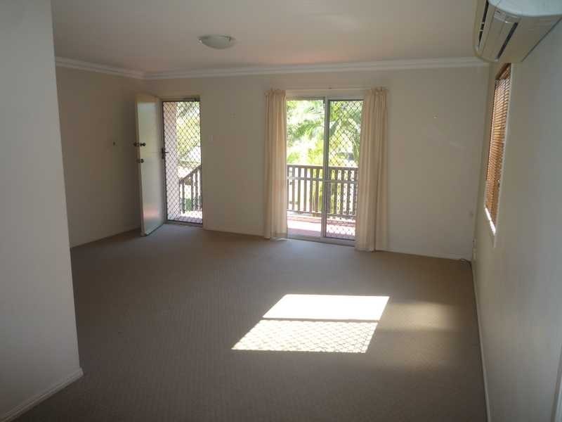 3 Tara Street, Stafford Heights QLD 4053