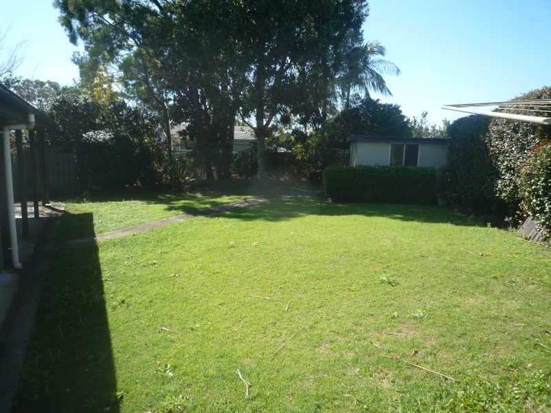 3 Tara Street, Stafford Heights QLD 4053