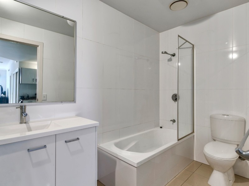 3/45 Playfield Street, Chermside QLD 4032