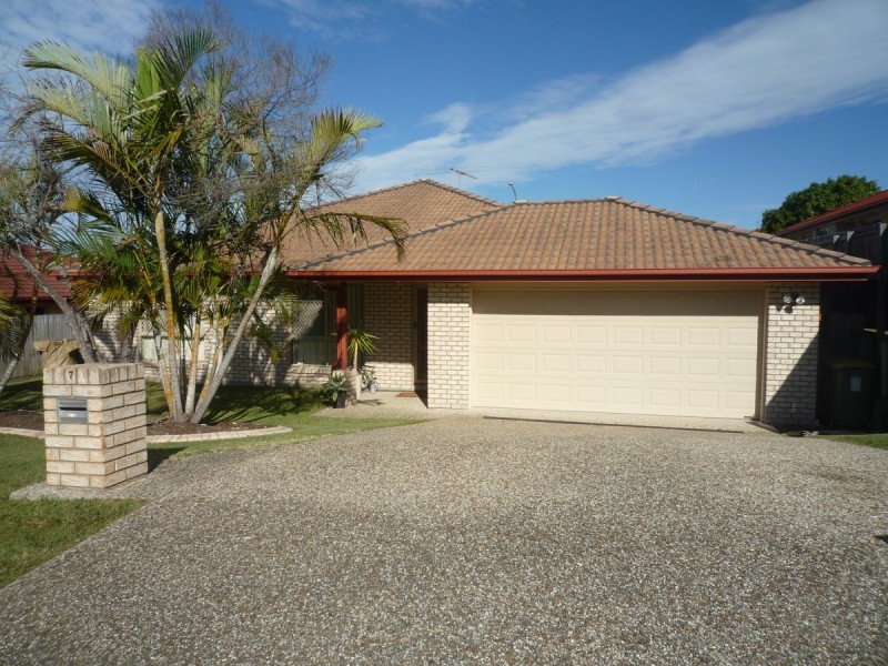 7 Yarraman Street, Arana Hills QLD 4054