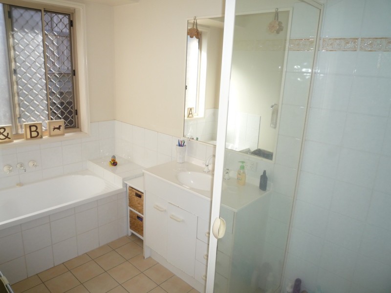 7 Yarraman Street, Arana Hills QLD 4054