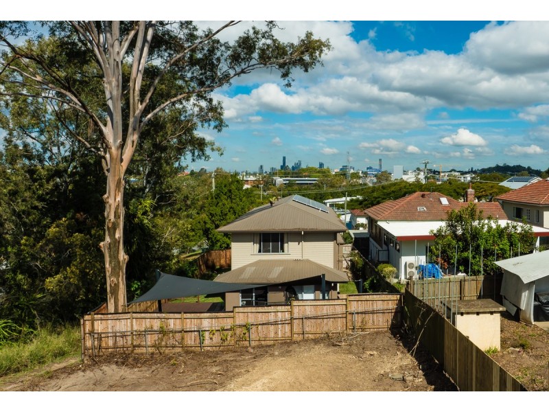 75 Eighth Avenue, Kedron QLD 4031