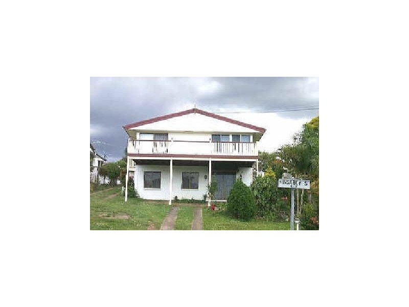 10 Kingaroy Street, Stafford Heights QLD 4053