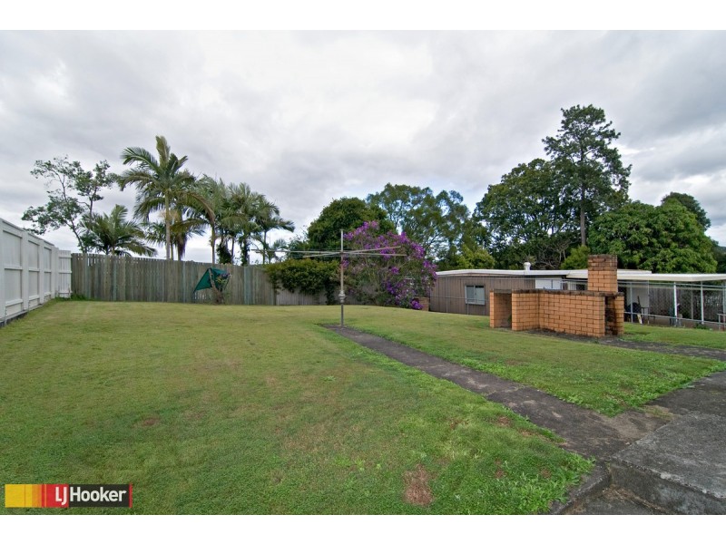 18 Reuben Street, Stafford QLD 4053