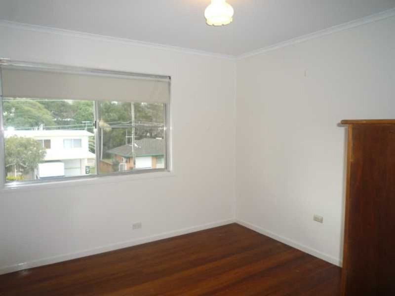 25 Redgrave Street, Stafford Heights QLD 4053