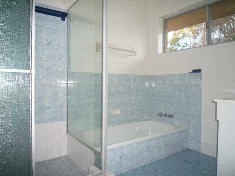 25 Redgrave Street, Stafford Heights QLD 4053