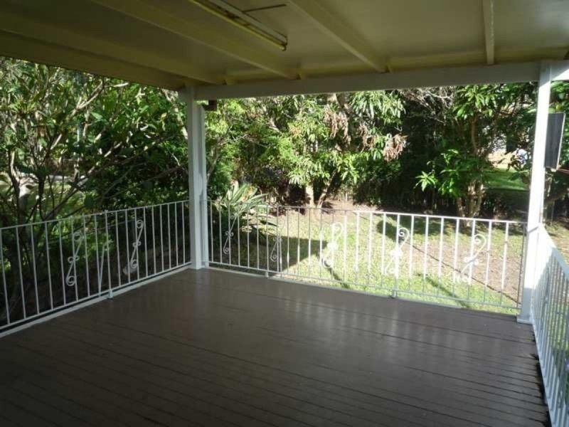 25 Redgrave Street, Stafford Heights QLD 4053