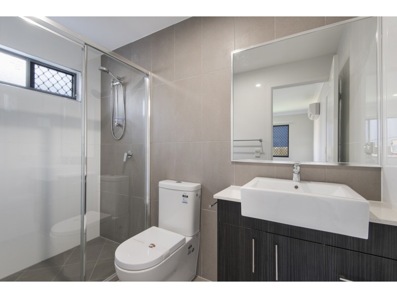 9 Nieppe Street, Kedron QLD 4031