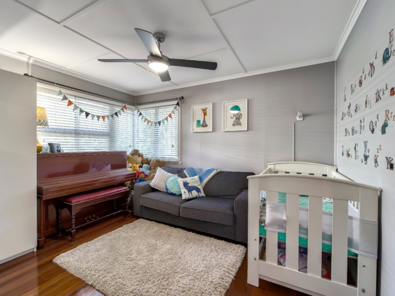 34 Kingaroy Street, Stafford Heights QLD 4053