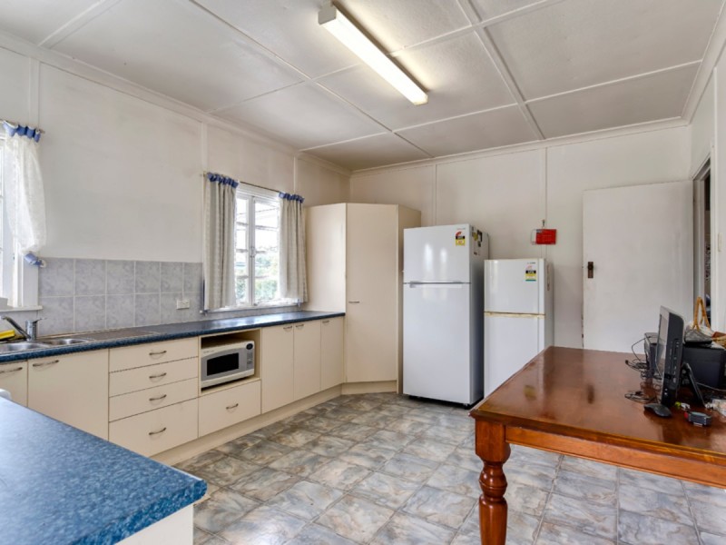 84 Beor Street, Chermside QLD 4032