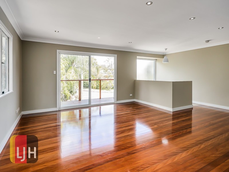 102 Niven Street, Stafford Heights QLD 4053