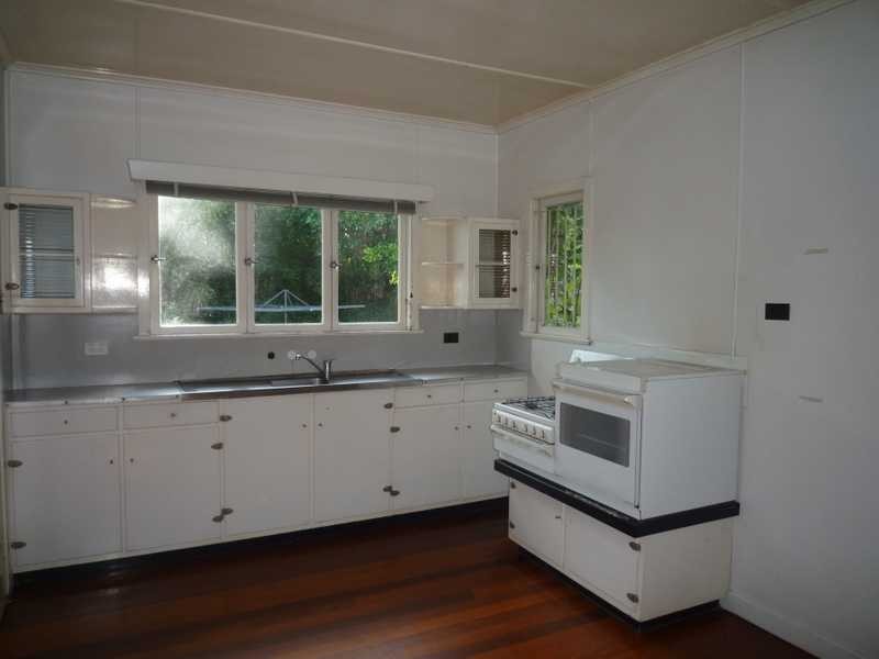 16 Oakwal Terrace, Windsor QLD 4030
