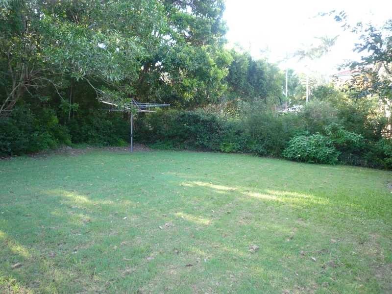 16 Oakwal Terrace, Windsor QLD 4030