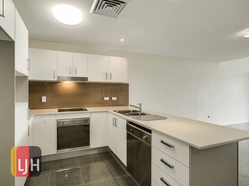 U 20/45 Playfield Street, Chermside QLD 4032