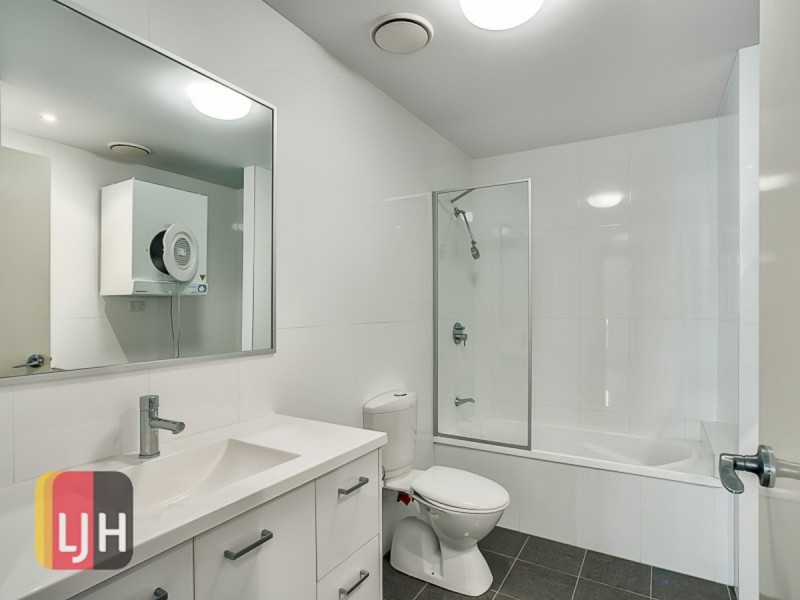 U 20/45 Playfield Street, Chermside QLD 4032