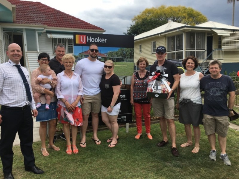 63 Ninth Avenue, Kedron QLD 4031