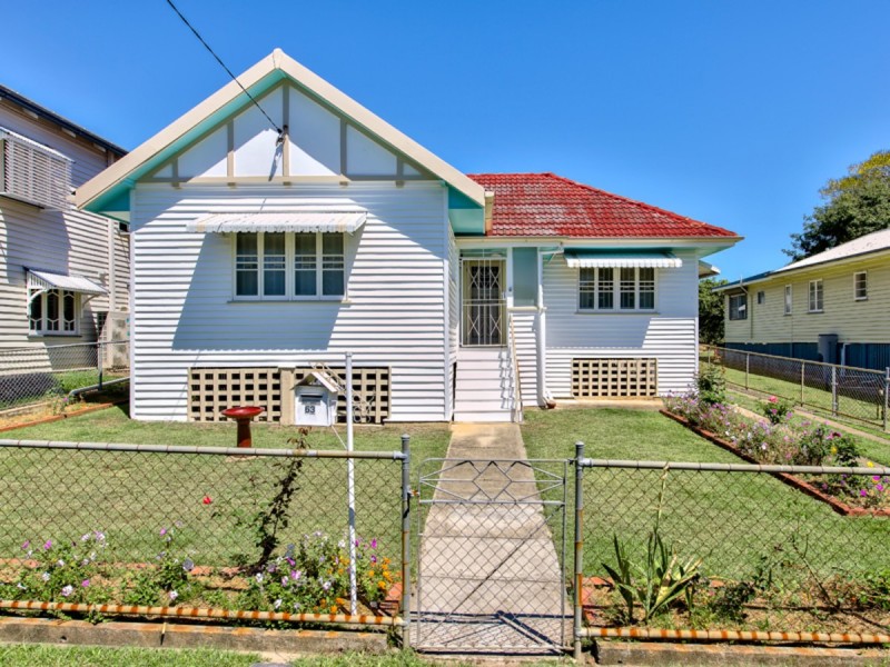 63 Ninth Avenue, Kedron QLD 4031