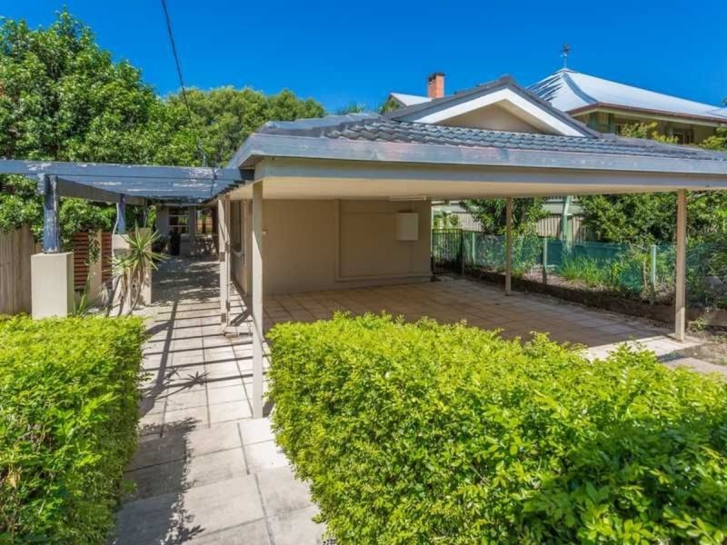 21 Burilda Street, Hendra QLD 4011