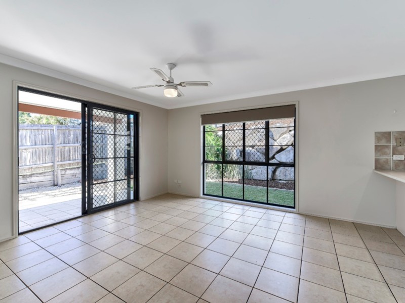 58 Van Dyke Crescent, Mcdowall QLD 4053