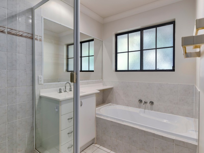 58 Van Dyke Crescent, Mcdowall QLD 4053