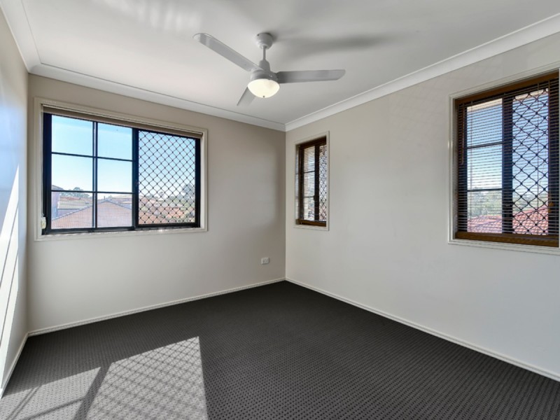 58 Van Dyke Crescent, Mcdowall QLD 4053
