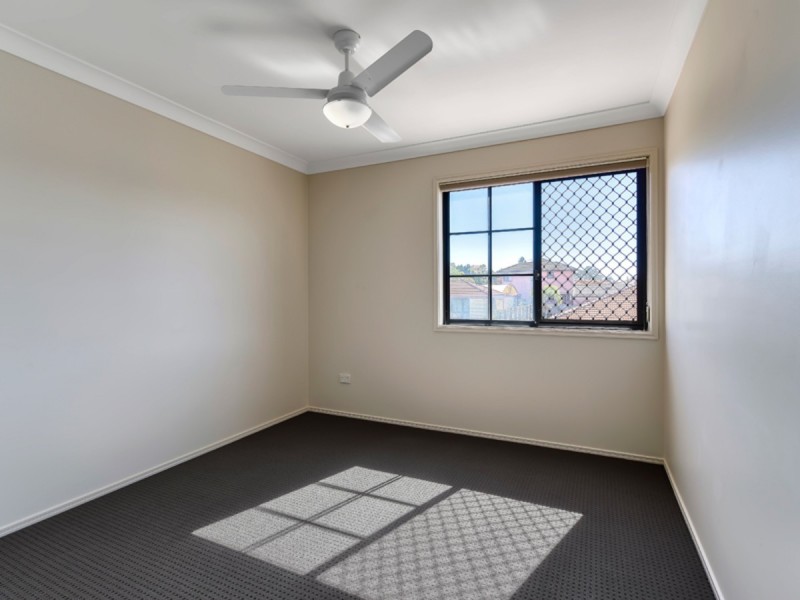 58 Van Dyke Crescent, Mcdowall QLD 4053