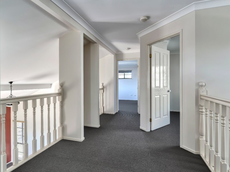 58 Van Dyke Crescent, Mcdowall QLD 4053
