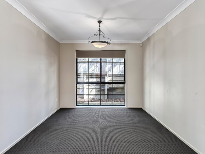 58 Van Dyke Crescent, Mcdowall QLD 4053