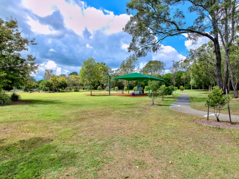 112 Edinburgh Castle Road, Wavell Heights QLD 4012