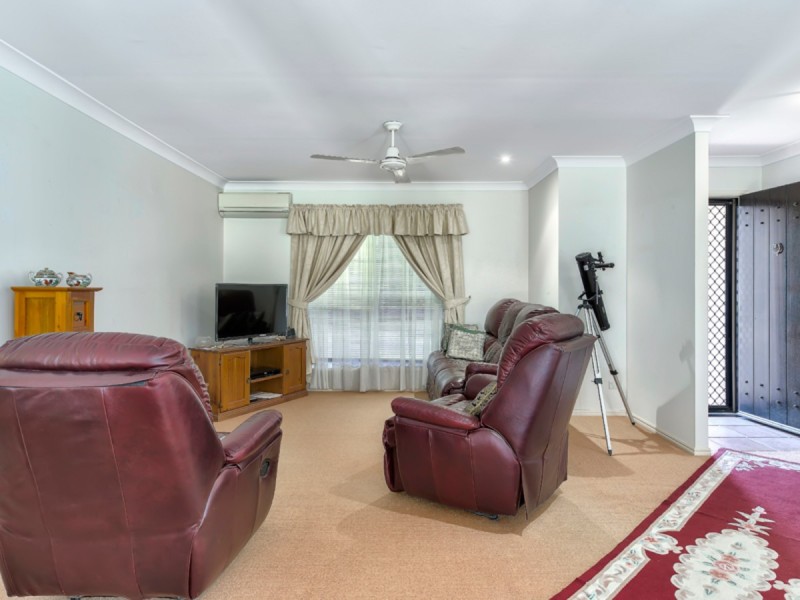 28 Killarney Place, Chermside West QLD 4032